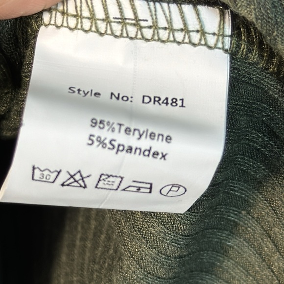 Byinns Knit Sweater  Mini Spring Dress Ribbed Long Sleeve Ruffle Hem Sz XS NWT - Picture 7 of 8